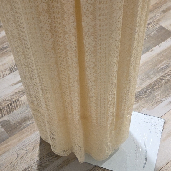 Vintage Cream Long Sleeve Lace Dress - Picture 11 of 12